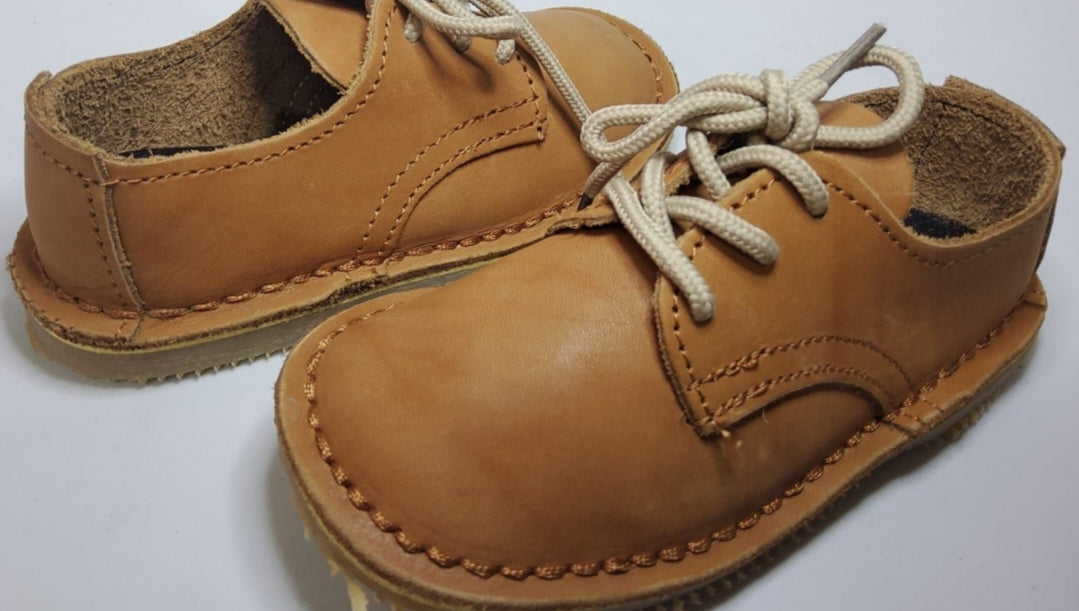 Low cut Full Grain Leather Vellies (Kids)